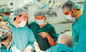 4. yüz nakli operasyonu 16 saatte tamamlandı