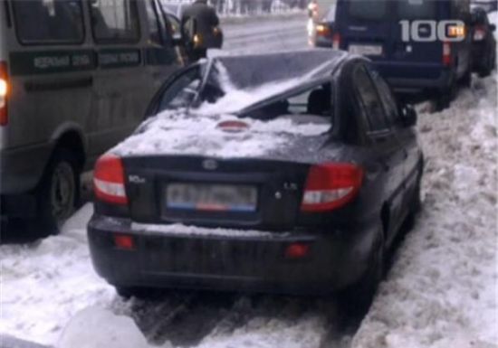 Buzlar eridi arabalar böyle pert oldu galerisi resim 2