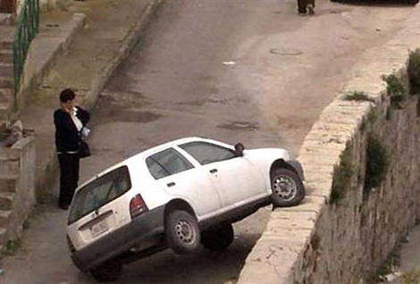 Kadınlar kötü park ediyor galerisi resim 14