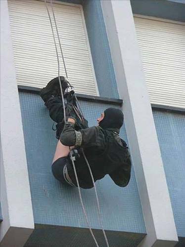 Askerlerin komik halleri galerisi resim 13