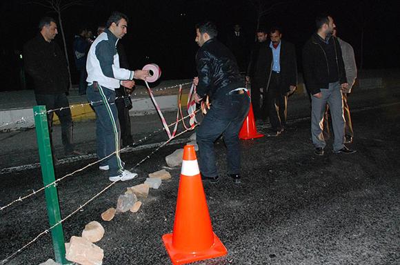 Yolu kapattılar... galerisi resim 6
