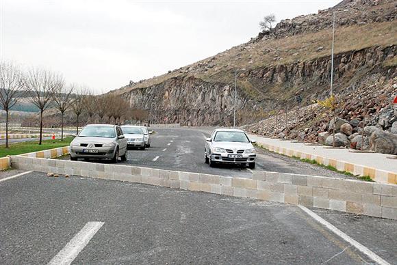 Yolu kapattılar... galerisi resim 8