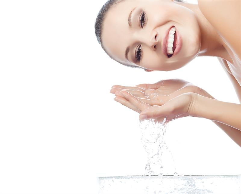 YÜZ TEMİZLİĞİNDE SIK YAPILAN 7 HATA! galerisi resim 3