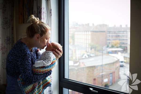 Anneler ve 1 günlük bebekleri galerisi resim 25