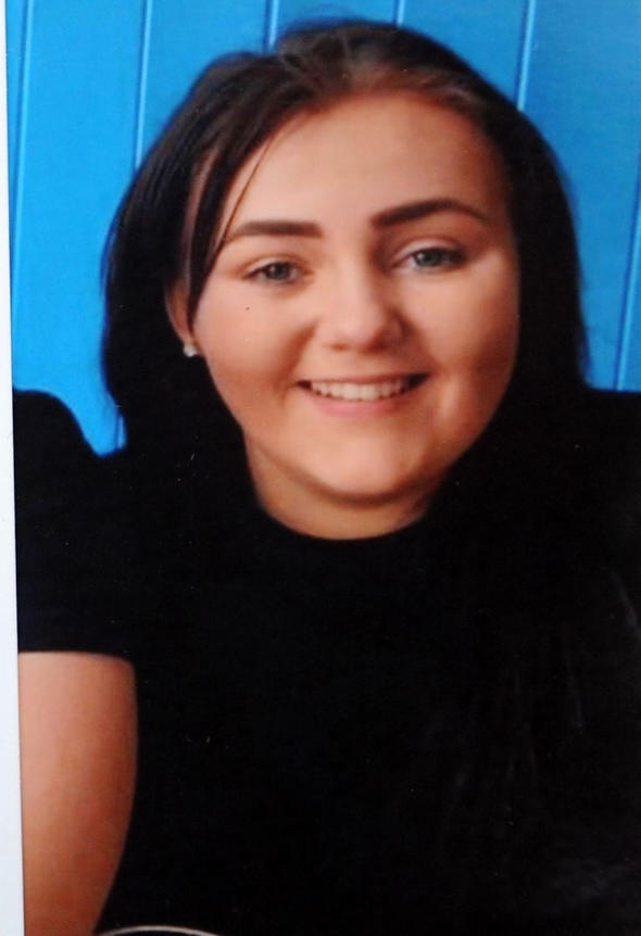 Diyabet tedavisini reddeden 20 yaşındaki Natasha yaşamını yitirdi galerisi resim 7