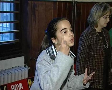 İstiklal Marşı'nı en güzel Marina okudu! galerisi resim 1