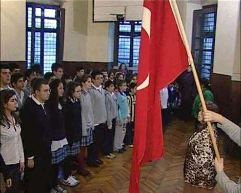 İstiklal Marşı'nı en güzel Marina okudu! galerisi resim 6