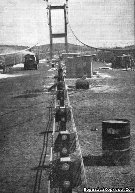 Boğaziçi Köprüsü 36 yıl önce böyle kuruldu. galerisi resim 10
