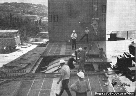 Boğaziçi Köprüsü 36 yıl önce böyle kuruldu. galerisi resim 11