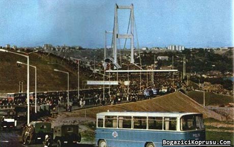 Boğaziçi Köprüsü 36 yıl önce böyle kuruldu. galerisi resim 21