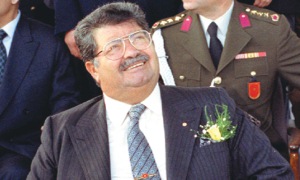 Özal'ı Polonyum ve Amerikyum'la zehirlediler