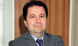 Prof. Dr. Şevki Erdem 'Yılın Doktoru' seçildi