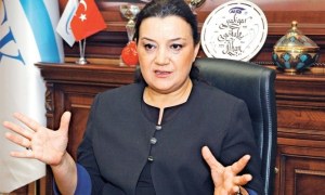 SGK Başkanı: Gereksiz ve yanlış ilaç kulllanımı sosyal güvenliğin sürdürülebilirliğini tehdit ediyor