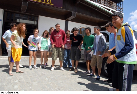 Bursa Gençlik Kampı'nda domuz gribi şüphesi