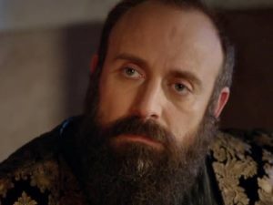 Halit Ergenç doktora ateş püskürdü!