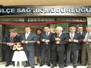 Sağlık müdürlükleri olsa da olur olmasa da