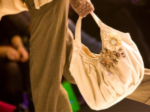 Kadın doktora kapkaç