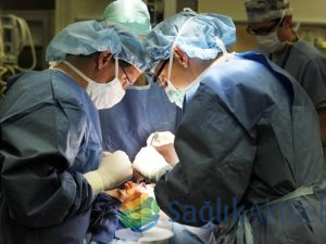 Kalp ameliyatında "küçük kesi" konforu