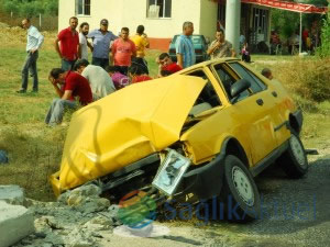 Hamile eşini eve bıraktı, kazada öldü