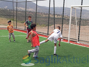 Çocuk sağlığı için sokakta oyun