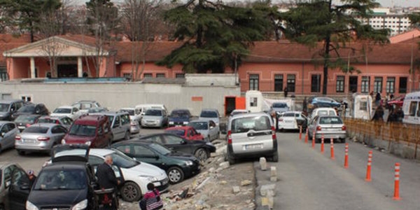 Hastanenin hasta eden otoparkı