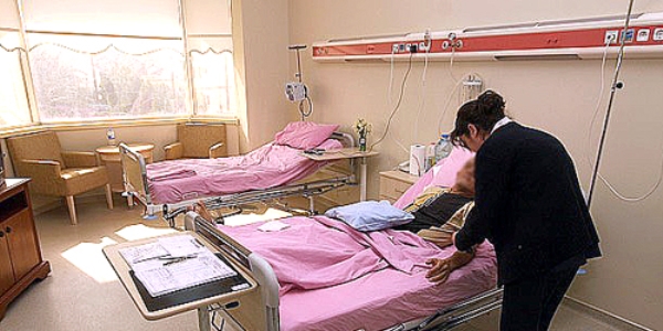 MEB'in sağlık özrü ve 3 yıl şartının nasıl yapılacağını açıklaması gerekmektedir