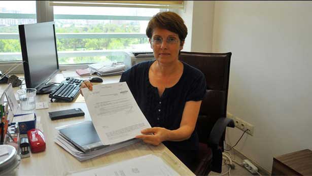 55 bin lira maaş alan dekan yardımcısından komik savunma: Bir cerrah ameliyat başına 60-70 bin lira alıyor!