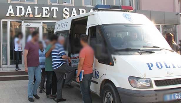 25 doktor, diş hekimi ve eczacı adliyeye sevk edildi