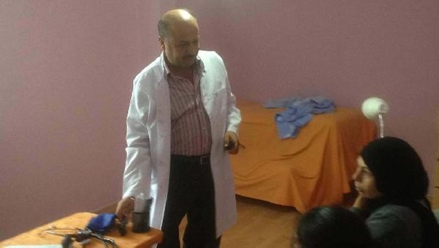 Muayenehane açan Suriyeli doktorun muayenehanesi mühürlendi