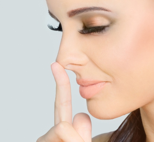 Ameliyatsız burun estetiğinde klinik seçimi