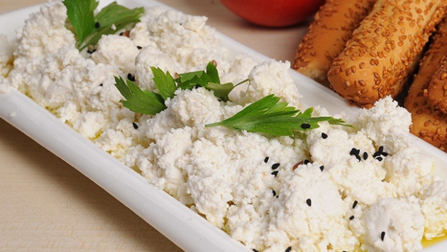 Lor peynirinin faydaları saymakla bitmiyor