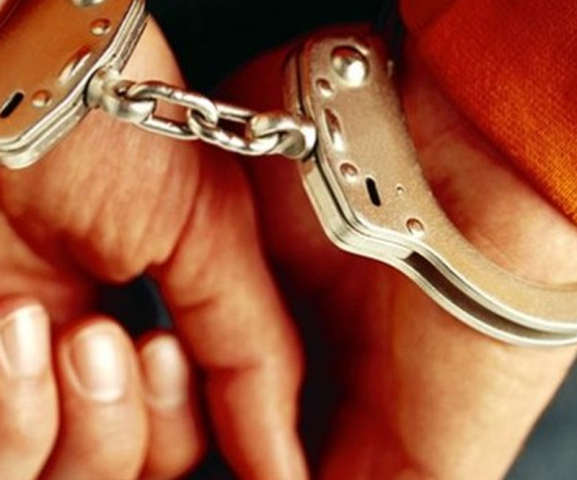 Kadın doğum uzmanı doktora terör cezası