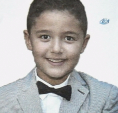 Isırdığı poğaça nefes borusuna kaçan çocuk hayatını kaybetti