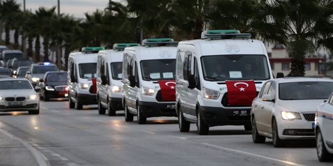 Adana'da yangında hayatını kaybedenlerin cenazesi, yerlerine ulaştırıldı