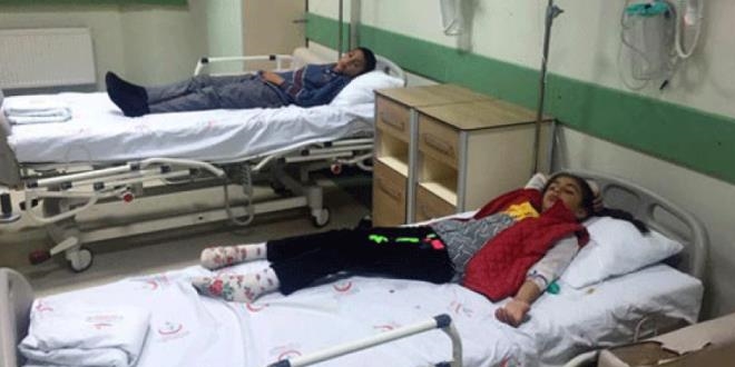 Yedikleri gıdadan zehirlenen 13 öğrenci hastanelik oldu