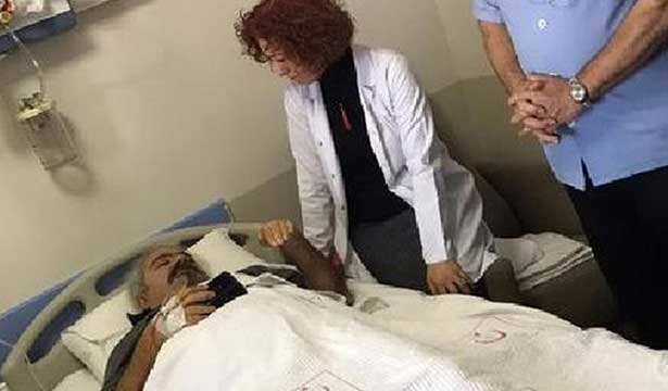 Hastane bahçesinde dehşet! Hasta, doktoru defalarca bıçakladı