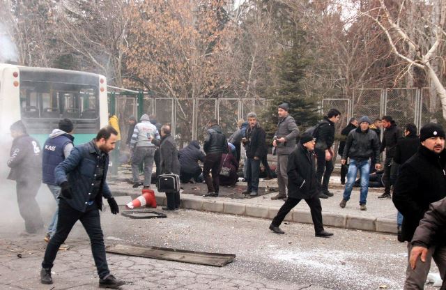 Kayseri'deki hain saldırının ardından Genelkurmay'dan son dakika açıklaması: 13 şehit, 48 yaralı