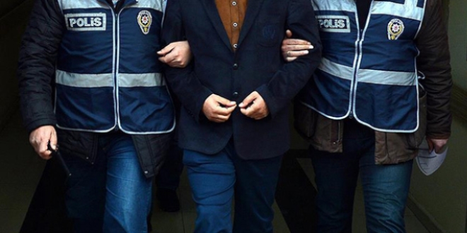 Ankara'da 2 eski doktor ve bir hakim adayı tutuklandı