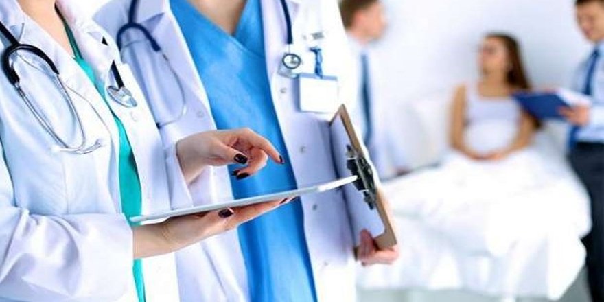 Siirt'te 62 doktora sözleşme hakkı verildi