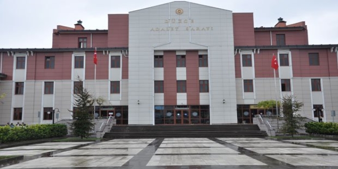 Düzce'de gözaltına alınan astsubay ile hemşire tutuklandı