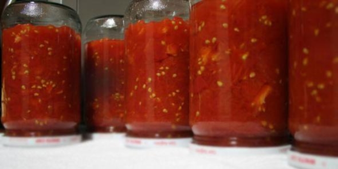 Adana'da esrarengiz ölümler! Konserveden mi zehirlendiler?