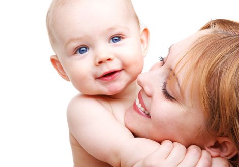 Evlat edinen kadın doktor annelik izni davasını kazandı