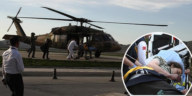 Yılanın soktuğu genç kız askeri helikopterle kurtarıldı