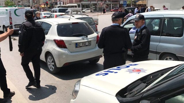 Maganda dehşeti! Hamile doktoru silahla sırtından vurdu!