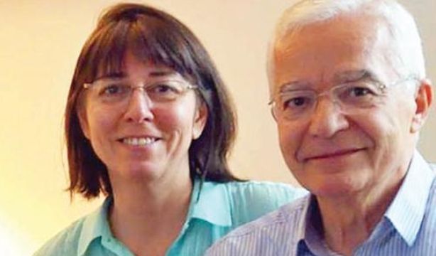 Eşini bıçaklayan doktor: Beni topluma kazandırın