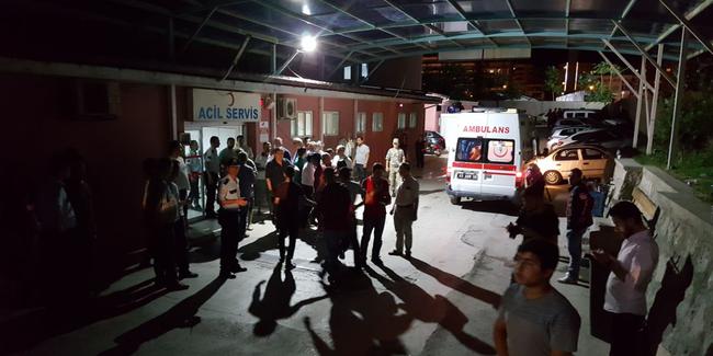Manisa'da çok sayıda asker hastaneye kaldırıldı