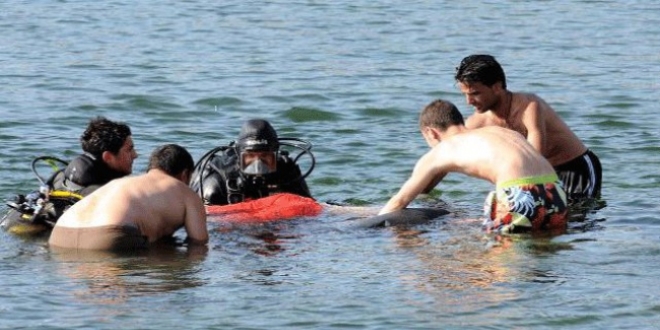 Denize giren 5 yaşındaki çocuk boğuldu
