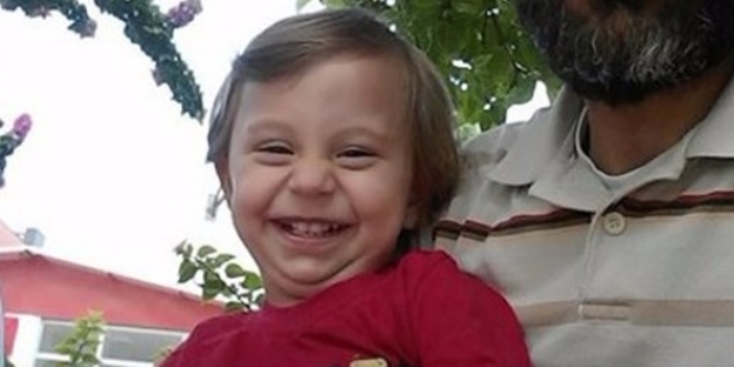 Antalya'da karınca ilacı içen 2 yaşındaki çocuk öldü