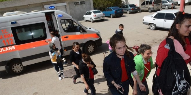 Zonguldak'ta gıda zehirlenmesi'nden 27 kişi hastaneye kaldırıldı