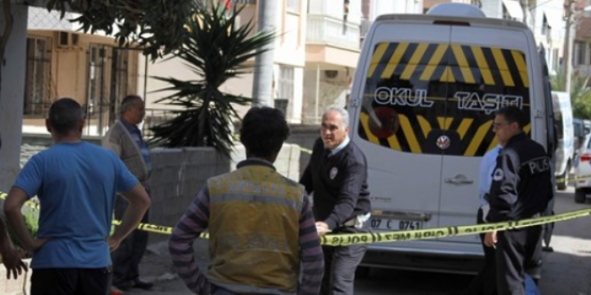 İzmir'de 3 yaşındaki çocuk okul servisinde öldü